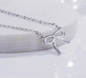 Factory Price Jewelry Silver CZ Pave Mini Ribbon Bow Necklace Valentine Gift