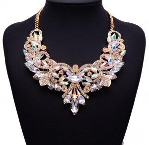 Exaggerated Clavicle Chain Accessories Women Hollow Crystal Flower Statement Choker Necklace