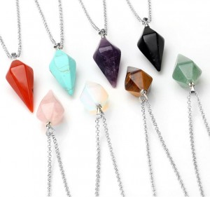 In Stock Natural Crystal Quartz Stone Pendant Necklace Women Jewelry