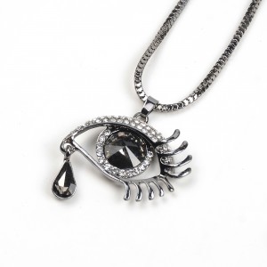 2019 New Arrival Silver Plated Necklace Crystal Teardrop Eye Shaped Charm Women Long Chain Sweater Necklace