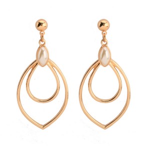 New Spring Fashion Simple Water Drop Shape Earrings Hollow Double Leaf Pearl Drop Earrings Jewelry For Women