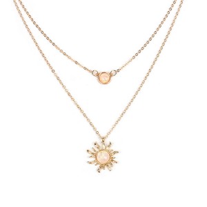 Latest Design Multilayer Sun Flower Pendant Necklace Women Fashion Opal Clavicle Necklace