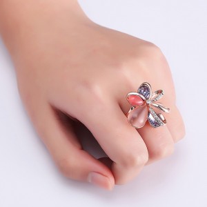 New Arrival Fashion Ladies Jewelry Crystal Rhinestone Opal Flower Cluster Finger Ring