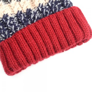 WENZHE Customized Headwear Winter Multicolor Keeping Warm Knitted hat Large Pom Pom Beanie