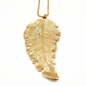 Fashion Women Costume Jewelry Leaf Shape Simple Design Charm Saudi Gold Necklace