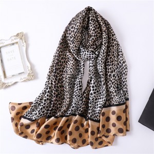 WENZHE Fashion Classic Leopard Polka Dot Silk Scarf Ladies Travel Sunscreen Shawl