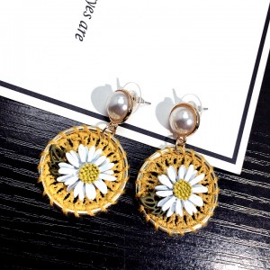 Wholesale Fashion Jewelry Silk Thread Knit Mesh Flower Pearl Earrings