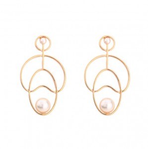 Lady accessory newest alibaba hot selling noble pearl geometry earring 24k gold earring