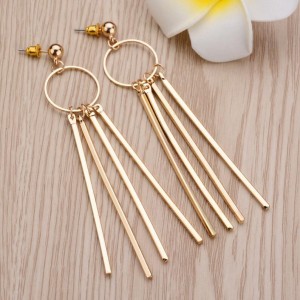 New design luxury simple gold plated metal tassel lady fashion earrings