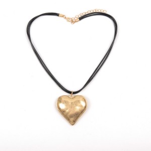 WENZHE Black Cord Chain Gold Heart Pendant Necklace