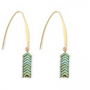 Summer New Hot Trend Colorful Ore Stone Arrow Hook Earrings