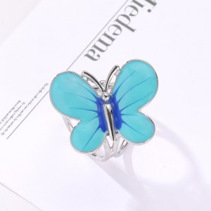 Europe and the United States women’s jewelry high-grade rhinestone brooch combination pin creative sweater clothing accessories