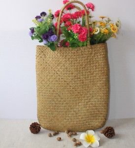 Seaweed woven fashion straw women’s bag