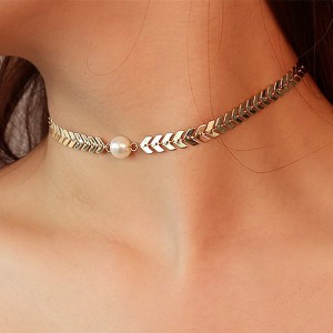 Simple Jewelry Personality Choker Necklace Letter V Chain Pearl Pendant Clavicle Necklace