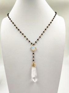 New Fashion Women Irregular Natural Stone White Crystal Stone Pendant Black Rosary Chain Necklace