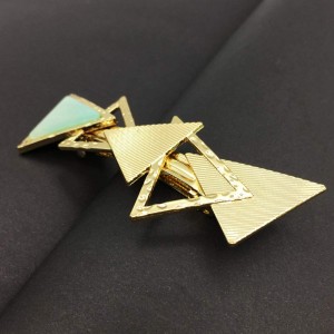 Metal triangle clip headwear geometric hair clip