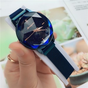 Fashionable wrist strap geneva quartz luxury women watch