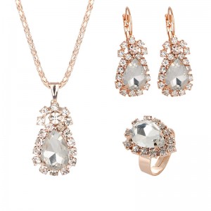 European and American Bridal Jewelry Set Fashion Luxury Crystal Gemstone Ring Necklace Earrings Set Women’s Jewelry